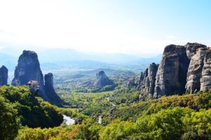 Ursprünglich gab es im Meteora-Gebiet 24 Klöster, aber heute sind nur noch sechs in Betrieb.