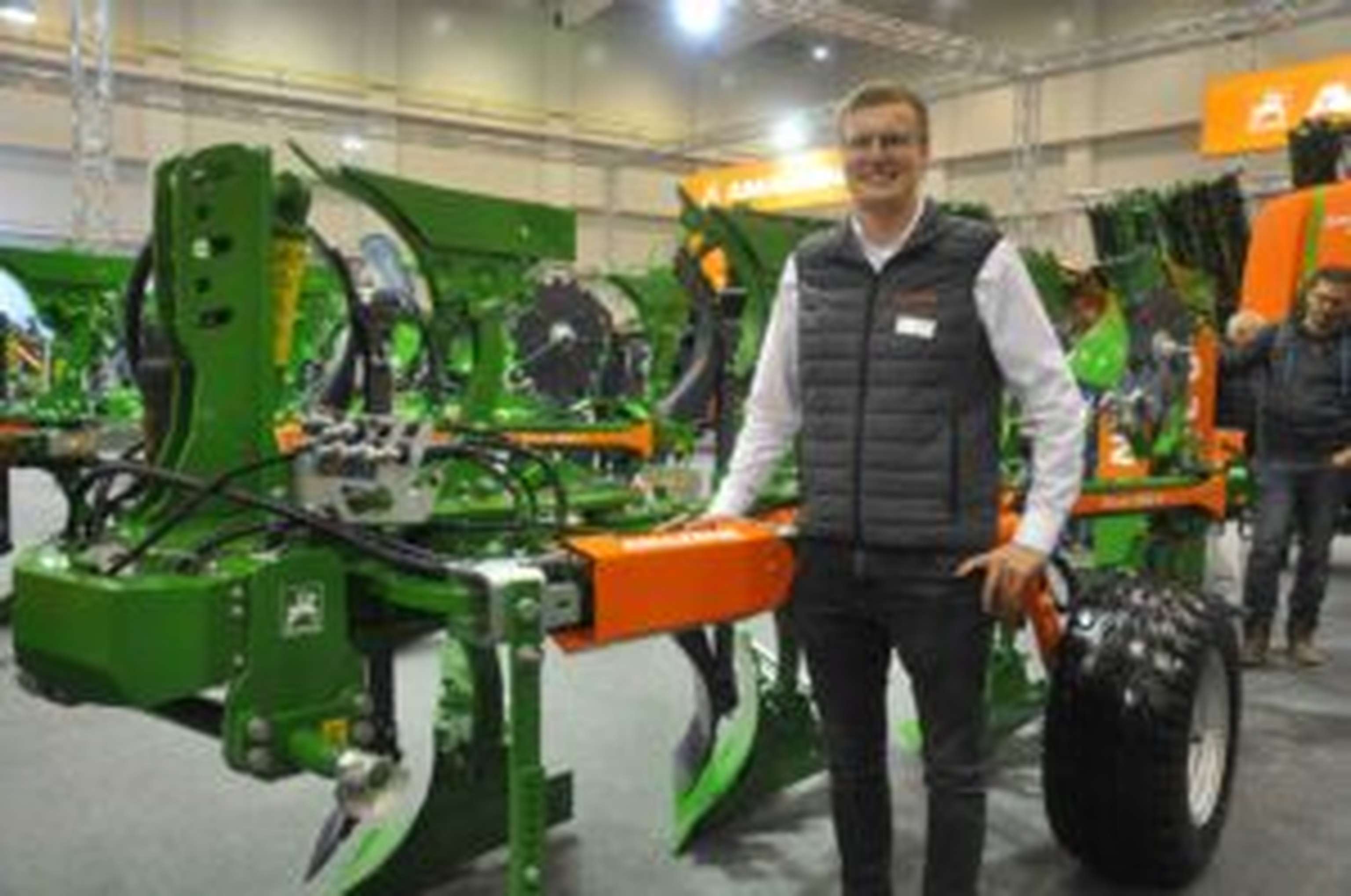 Hannes Meyer von Amazone mit dem Teres 200 V.