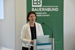 Bauernbund-Landesobfrau Langer-Weninger