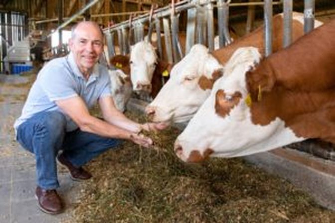 Agrarlandesrat Max Hiegelsberger fordert alle Treibhausgas-Emittent gleichermaßen in die Verantwortung zu nehmen.