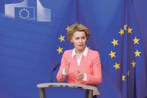 Kommissionspräsidentin Ursula von der Leyen betont den verantwortungsvollen Umgang mit klima- und sozialpolitischen Fragen im Abkommen.
