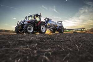 Als bester Allzwecktraktor hat sich der Steyr 4120 Plus beim TotY-Award für 2025 durchgesetzt.
