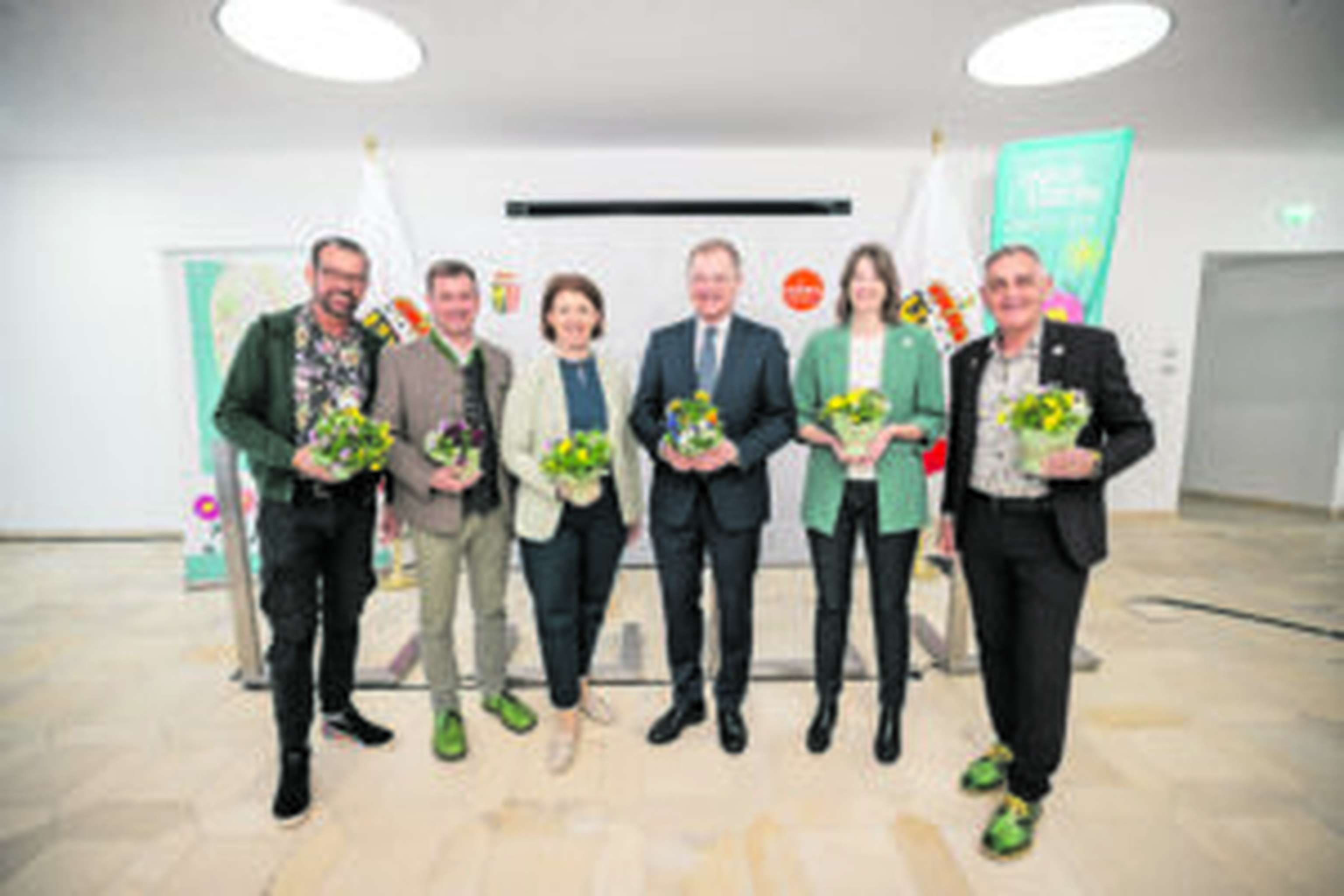 In Vorfreude auf „InnsGrün“: Karl Ploberger, Hannes Hofmüller, Michaela Langer-Weninger, Thomas Stelzer. Andrea Berghammer, Günter Streicher (v.l.)