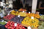 Die wichtigsten Exportprodukte sind Früchte, Gemüse und Olivenöl.
