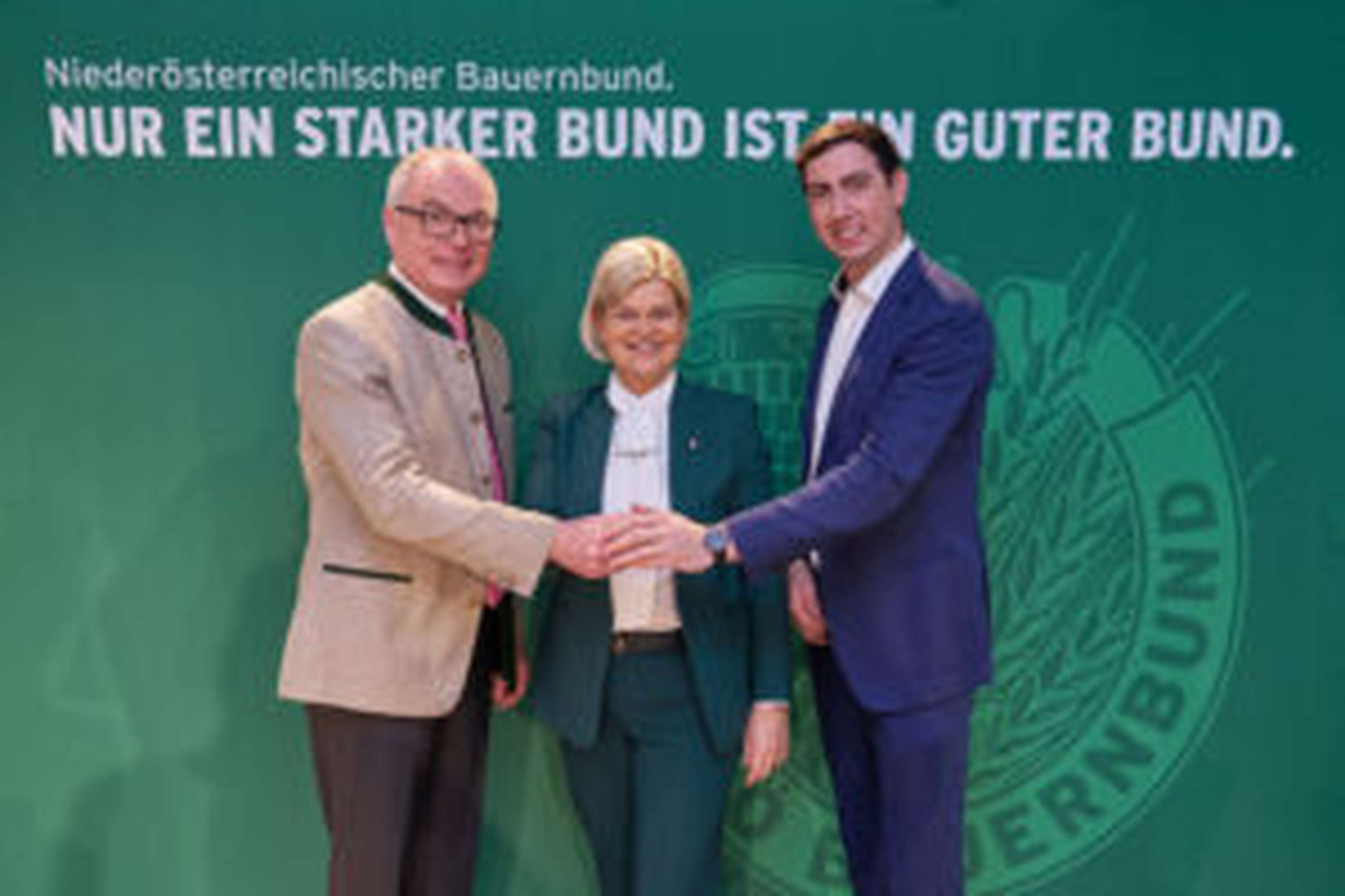 Obmann Pernkopf mit Spitzenkandidaten K. Tanner, A. Bernhuber.