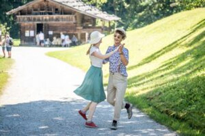 Manch einer schwang beim Jubiläumsfest das Tanzbein.
