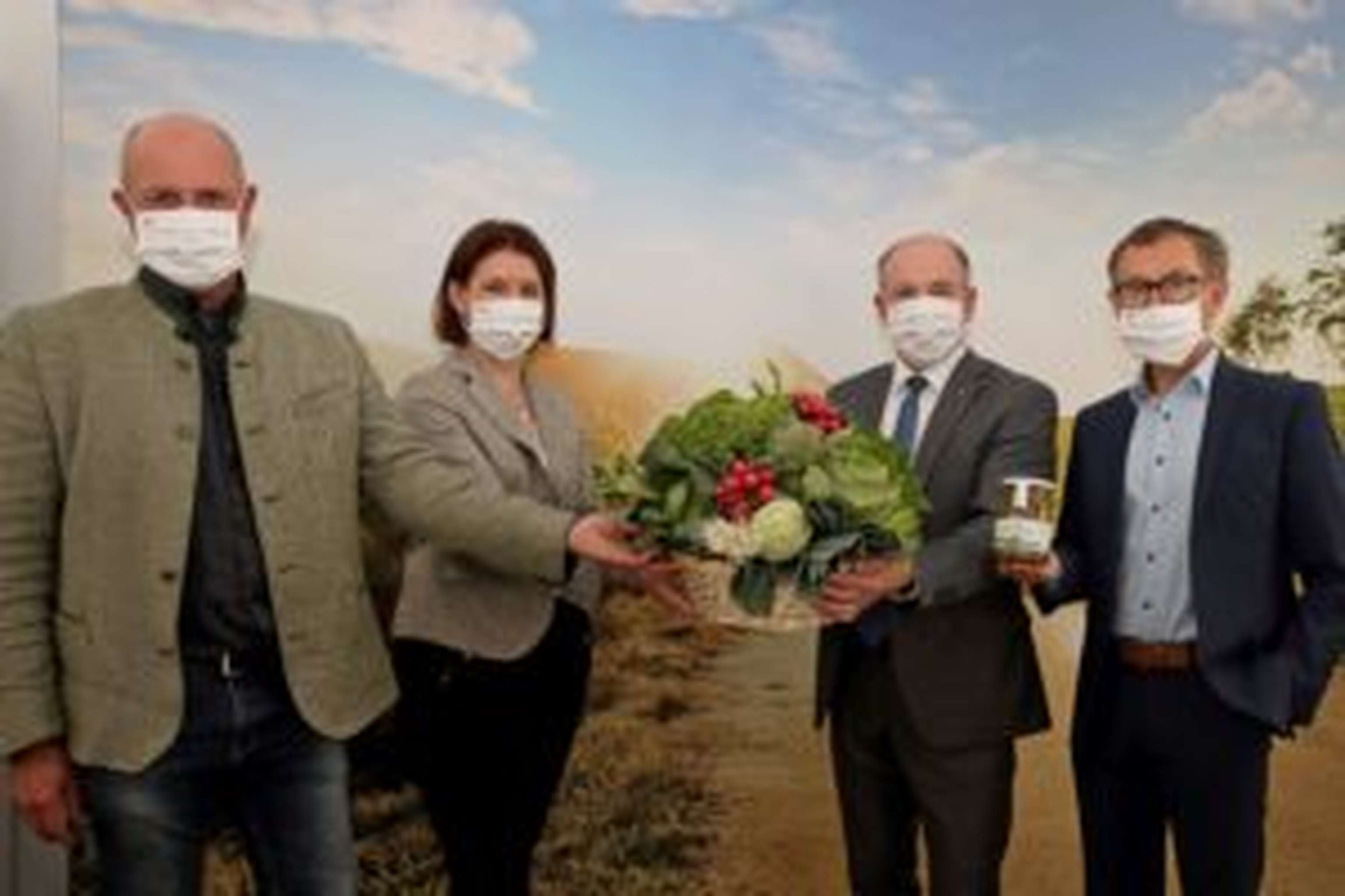 V.l.: Mayr, Langer-Weninger, Hiegelsberger und Hraby bei der Online-Pressekonferenz.