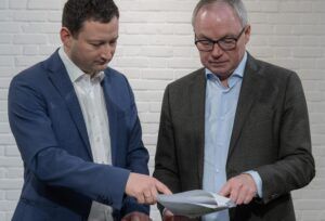 Der Bauernbund bringt Agrardiesel-Forderung in Landtag ein.