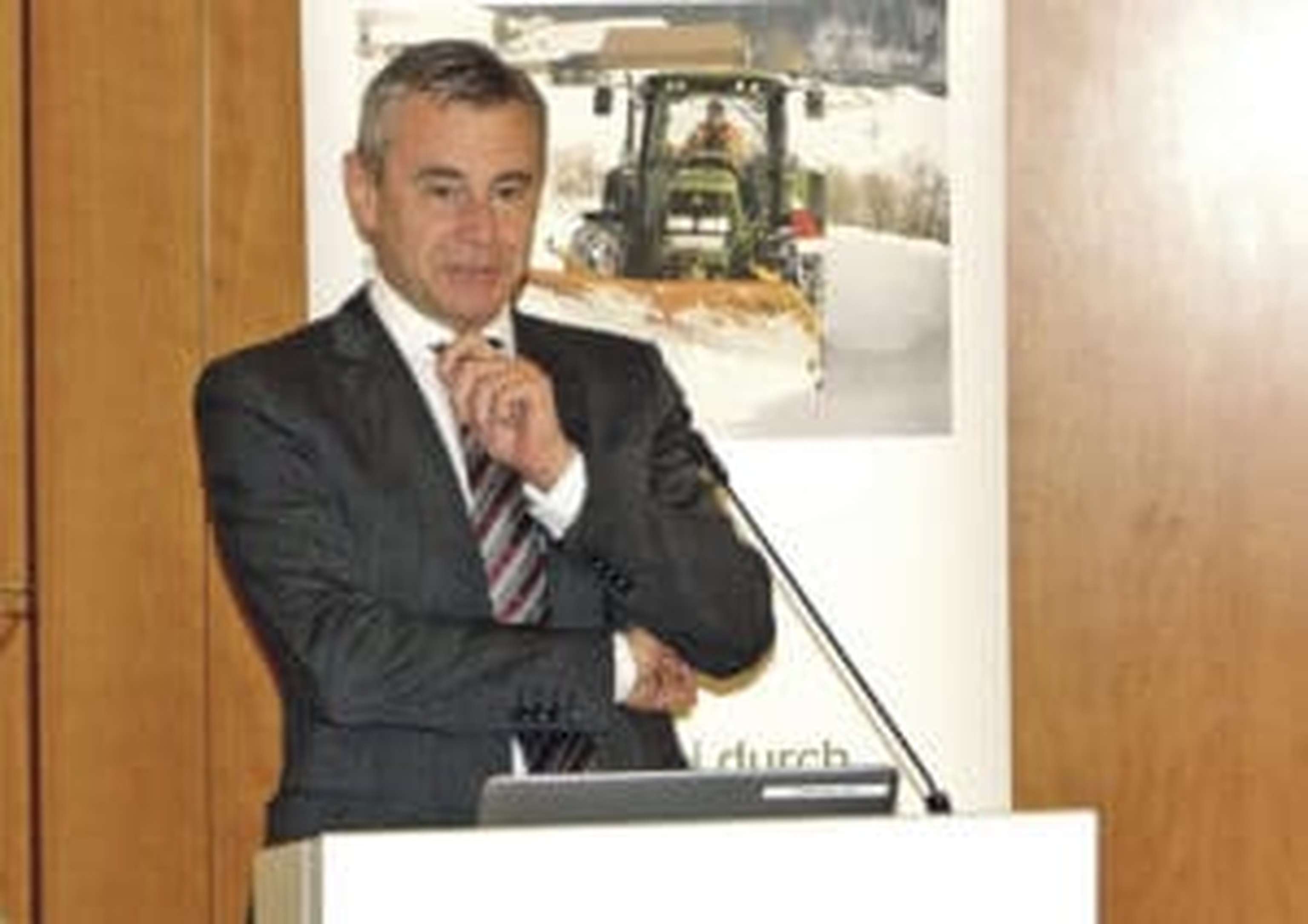 Gastreferent Heinrich Schaller