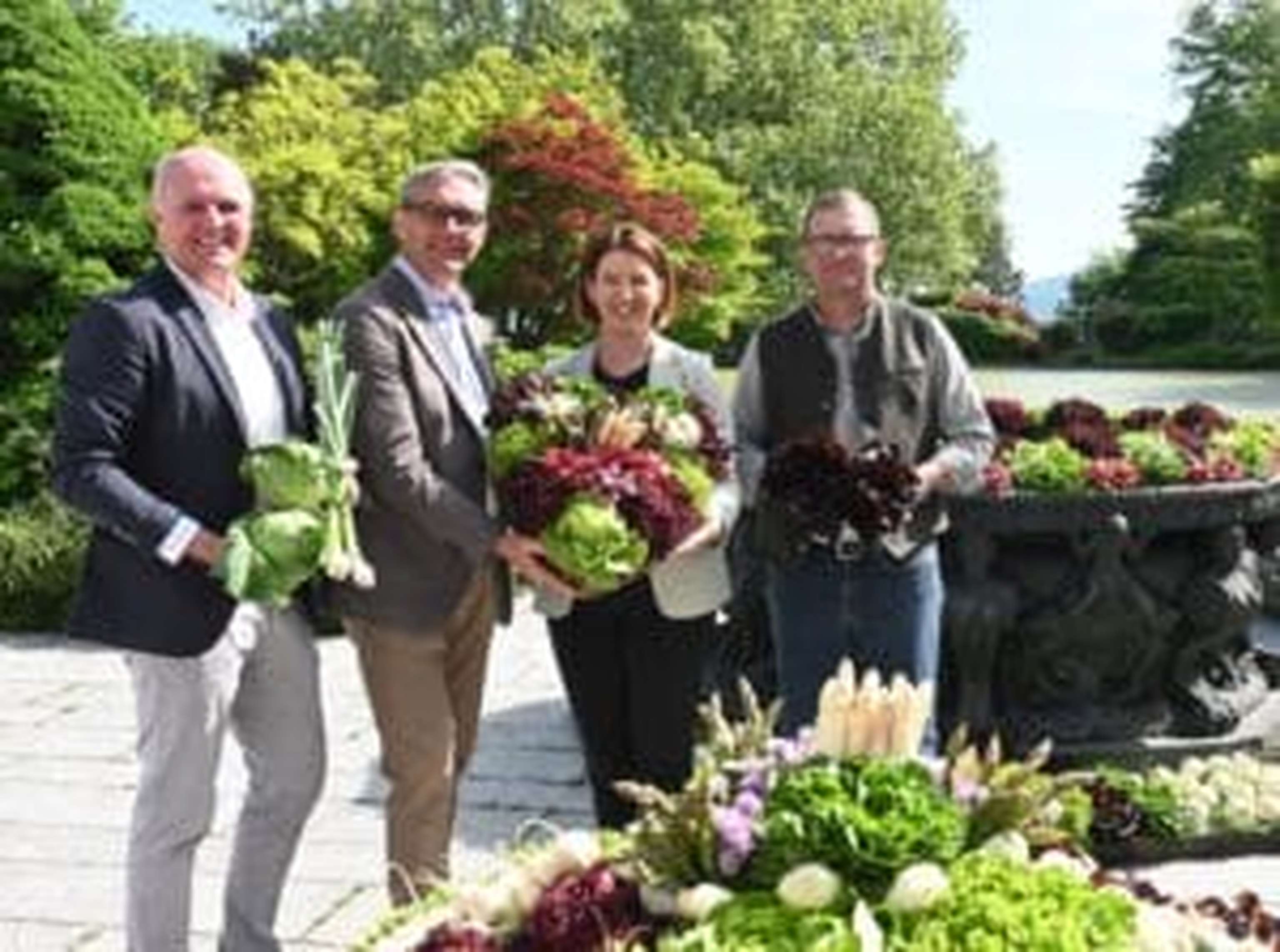 Ewald Mayr, Franz Waldenberger, Michaela Langer-Weninger, Karl Hofer (v.l.)