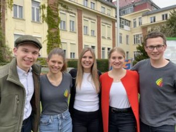 Die Kandidaten der Aktionsgemeinschaft in den agrarnahen Studiengängen: Reinhard Leutgöb (BOKU), Magdalena Galler (VetMed), Viktoria Feichtinger (ehem. ÖH-Chefin FH OÖ), Antonia Mostböck (BOKU), Ludwig Großpointner (VetMed)