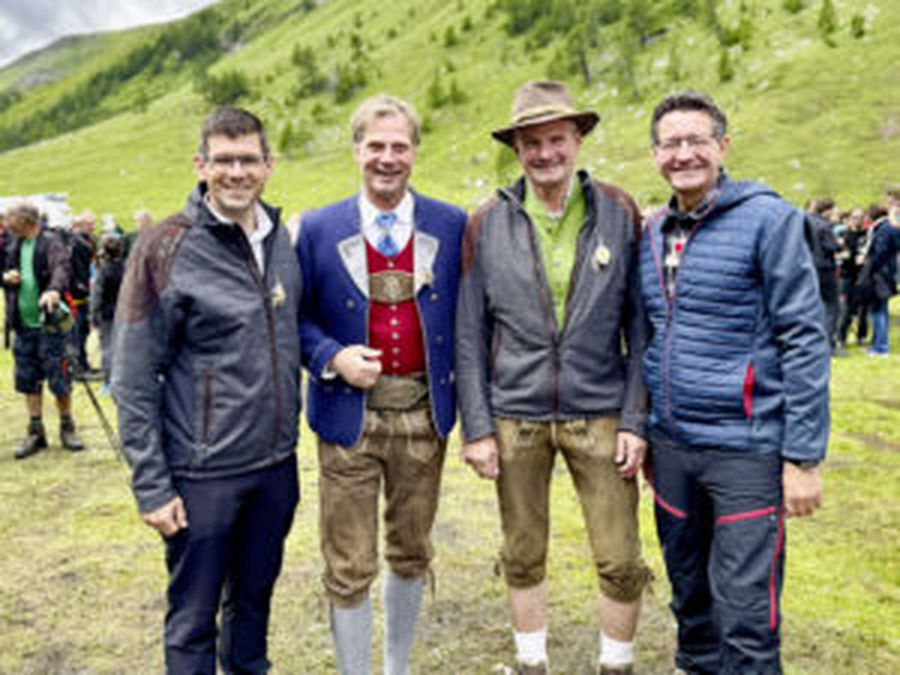 LH-Stv. Gruber, Bürgermeister Lackner, Obmann Obweger und Präsident Huber