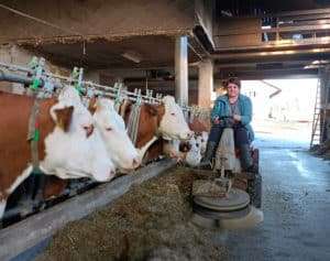 Bezirksbäuerin, Rohrbach„Ich bin immer bemüht das Beste für die Tiere und den Betrieb zu leisten. Wir sind verantwortlich für die Herstellung qualitativ hochwertiger Lebensmittel.“