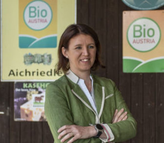 Agrarlandesrätin und selber Biobäuerin: Michaela Langer-Weninger