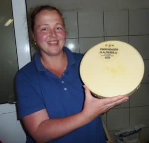Viele Medaillen erobert: Elisabeth mit ihrem Goldkäse
