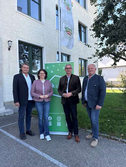 BBK-Dienststellenleiter Rudolf Stockinger, Elisabeth Gneißl, Franz Waldenberger und Alfred Lang