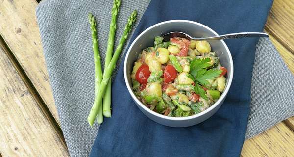 Gnocchipfanne mit grünem Spargel