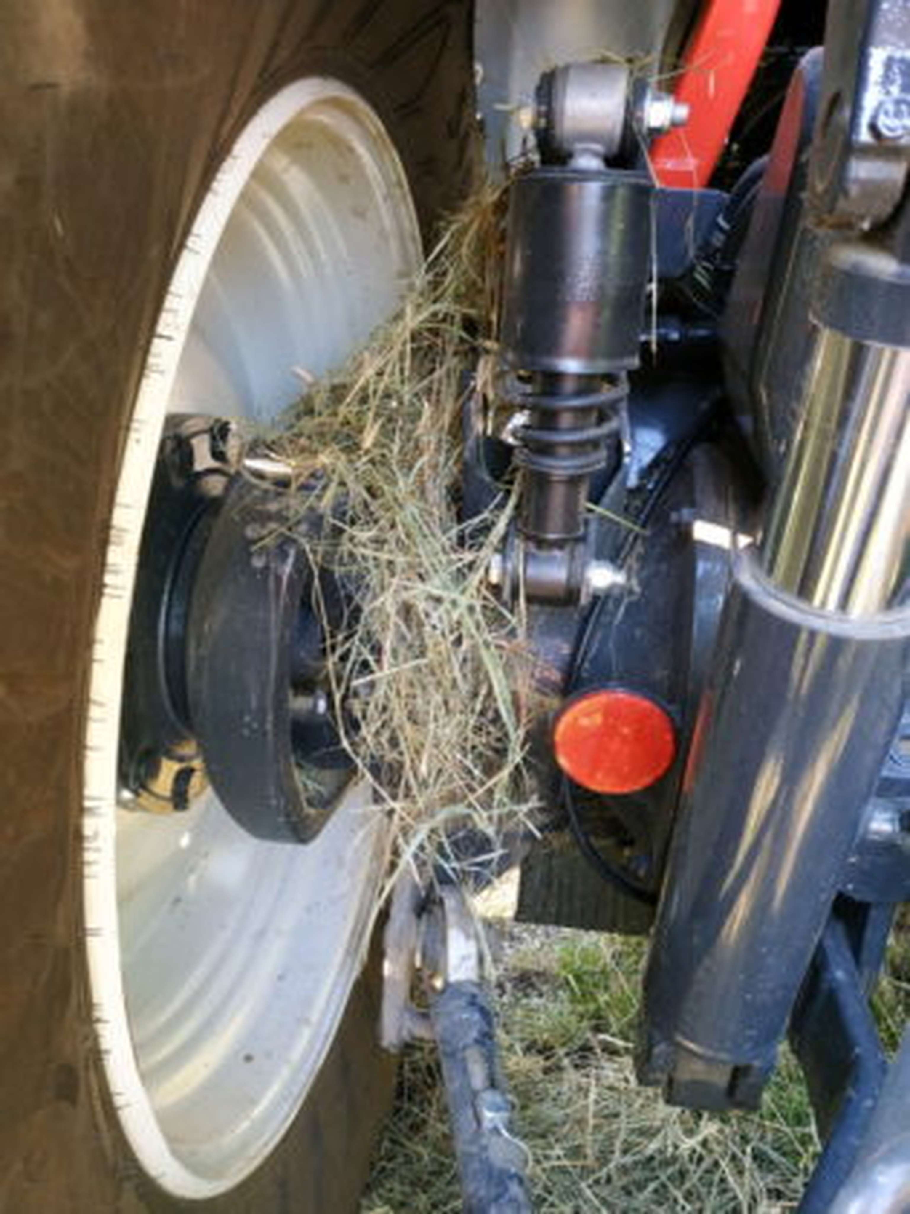 Hier sammelte sich etwas loses Heu an.