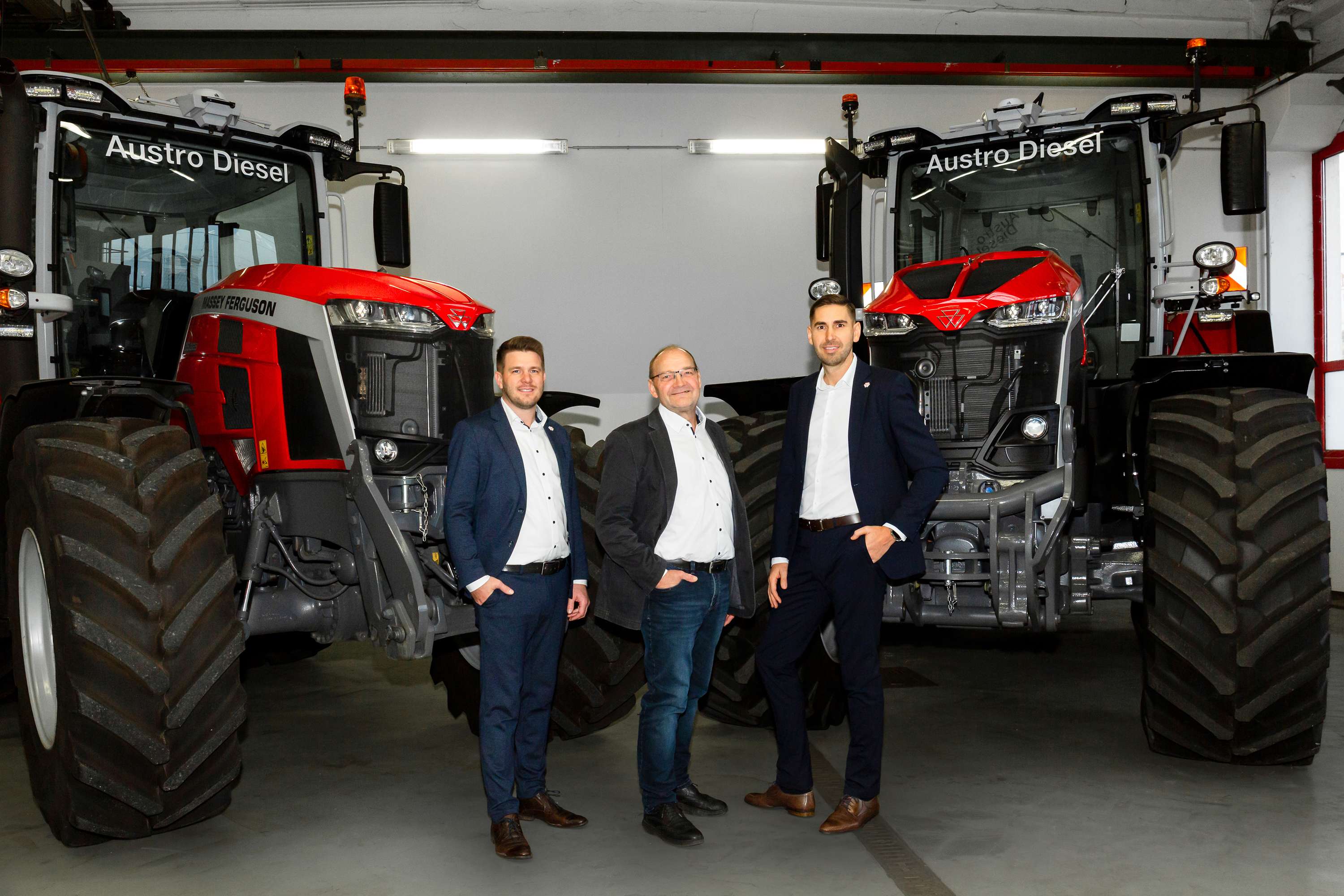 Links Ing Johannes Schneider, Mitte Johann Gram, rechts Manuel Schindele