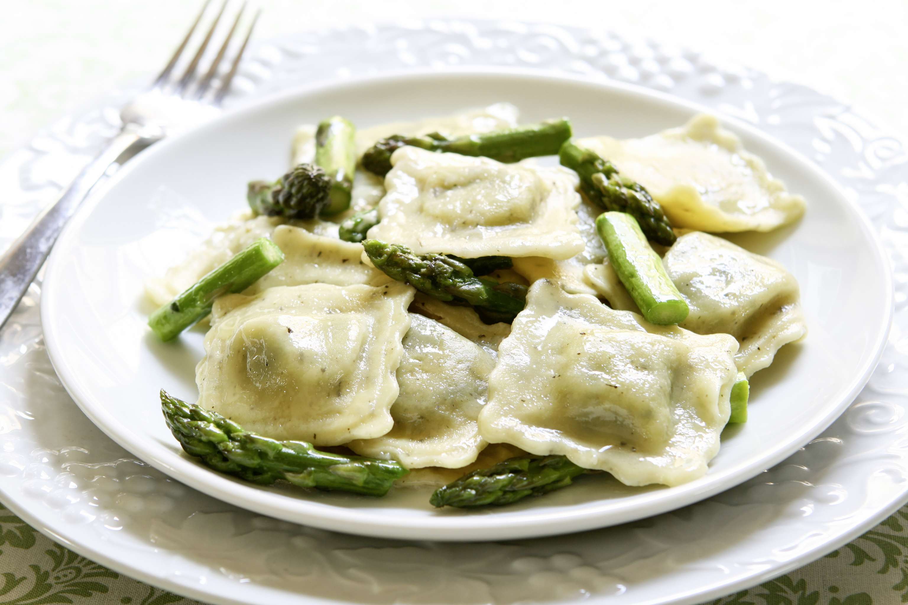 Spargel-Ravioli
