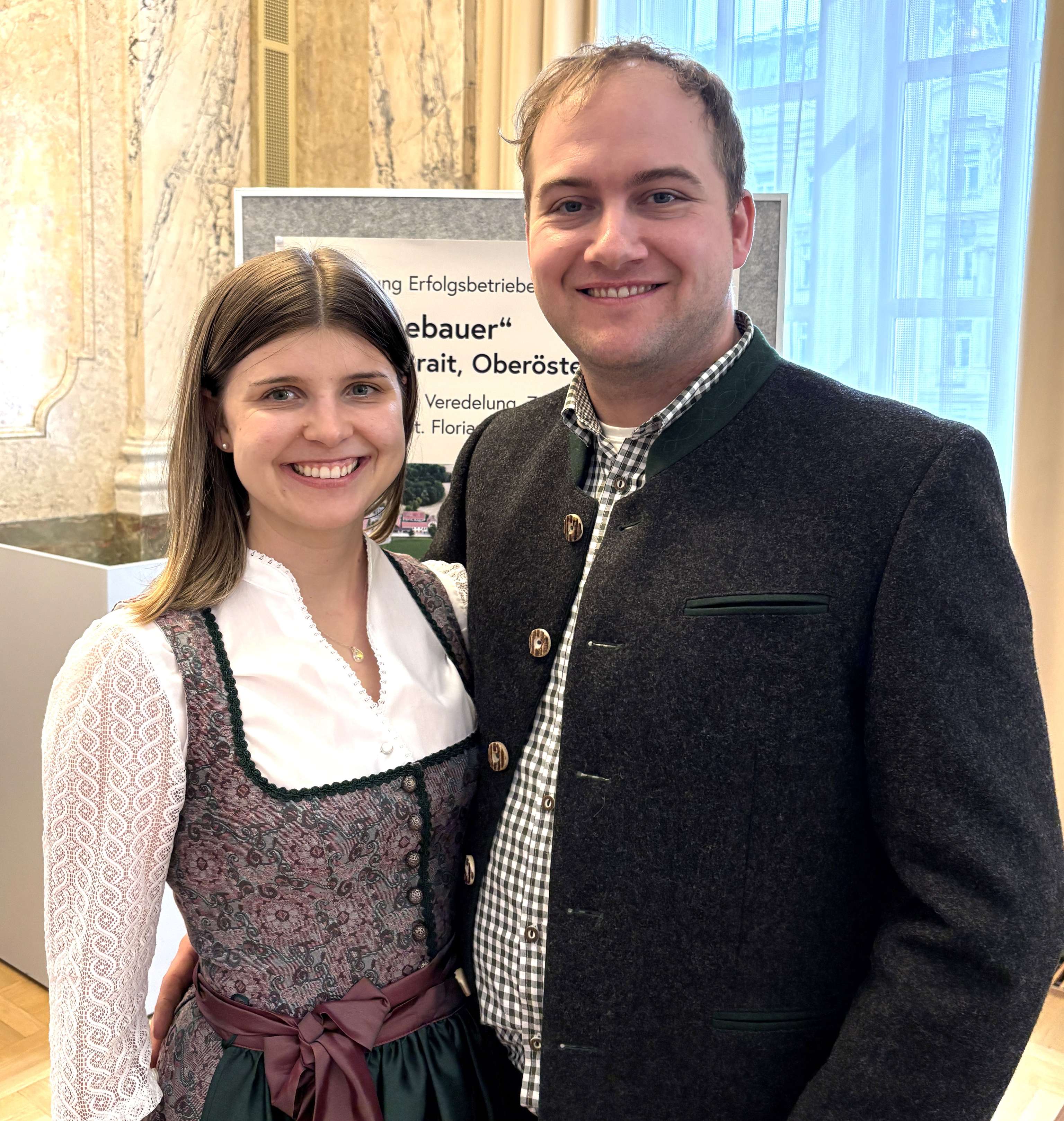 Judith und Johannes (jun) stllv für Gerlinde und Johannes (sen) Brait