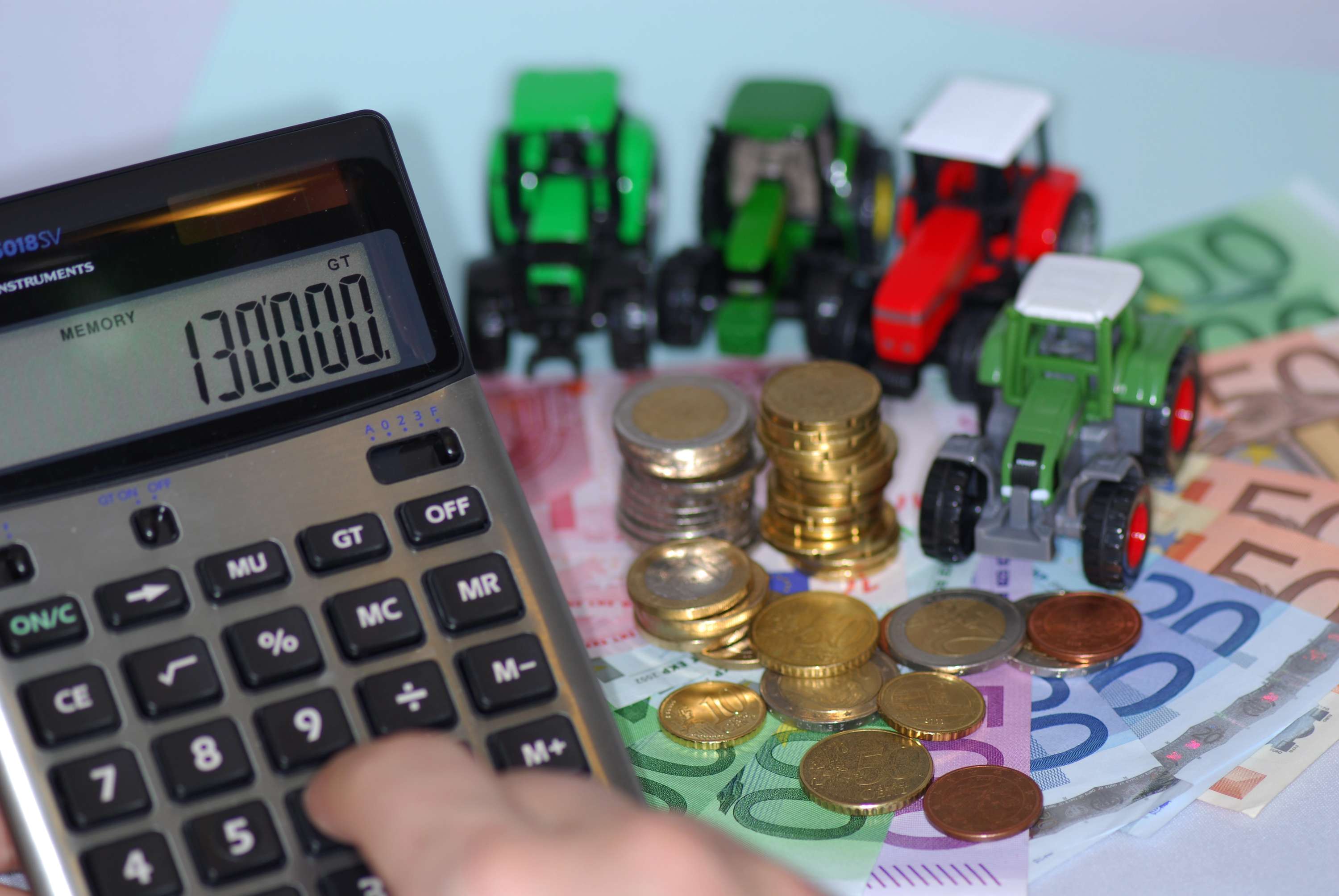 Traktoren, Geld und Rechner