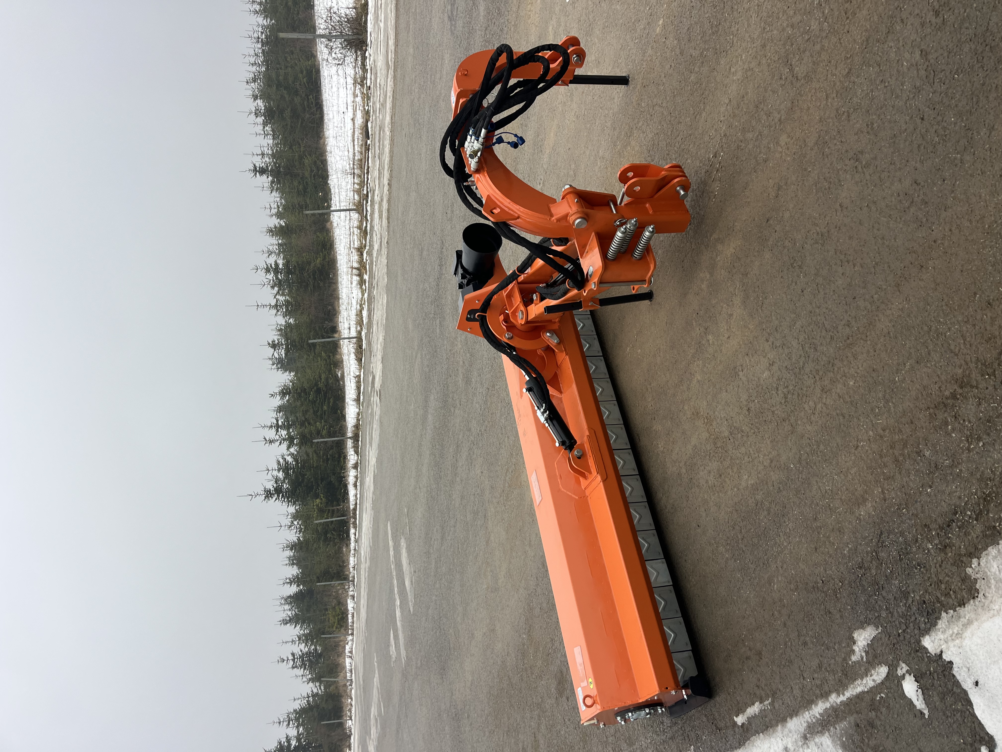 Bild von Anzeige: Profi-Böschungsmulcher 2,40 m - seitlicher Versatz, 90°/55°