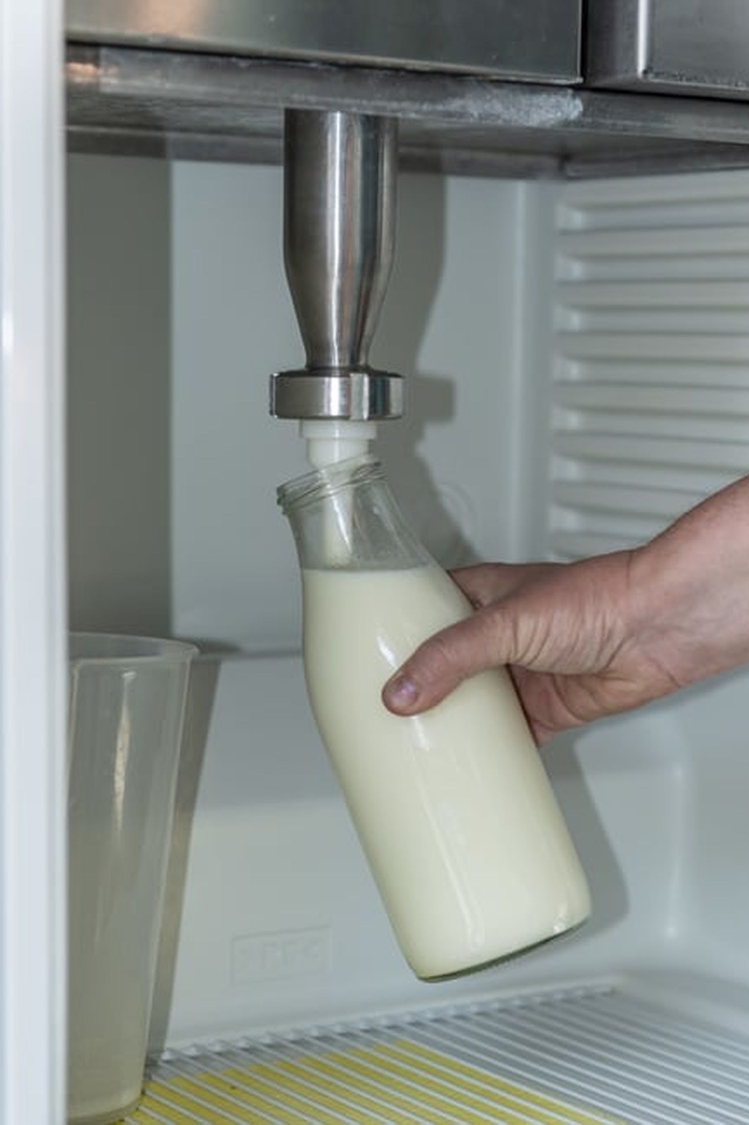 Trinkmilch Milchautomat 2 ID90443 Size650px