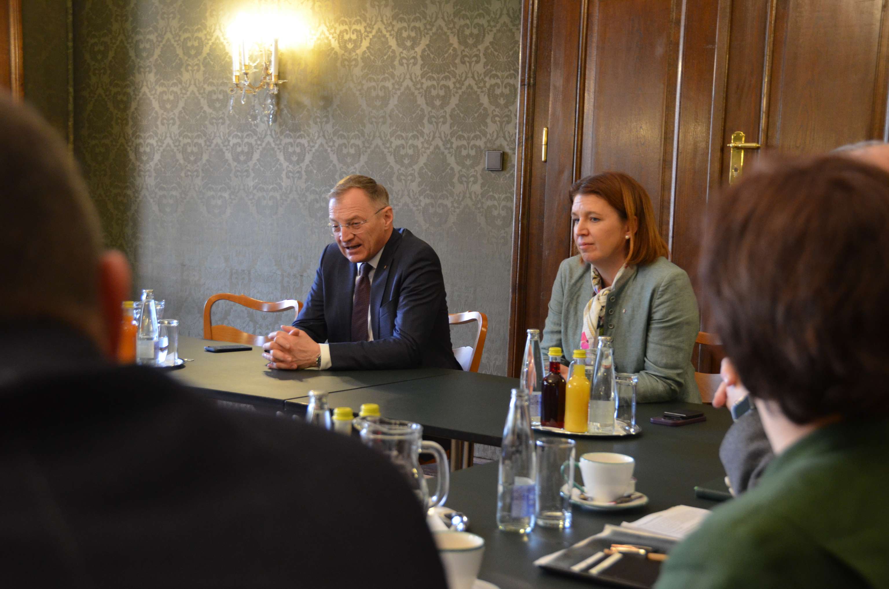 LH Stelzer und Landesrätin Langer-Weninger im Gespräch