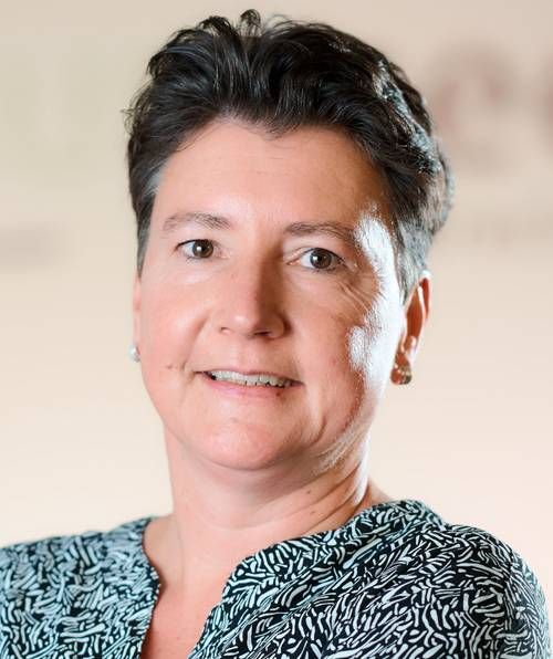 2248 W Petra Jorasch