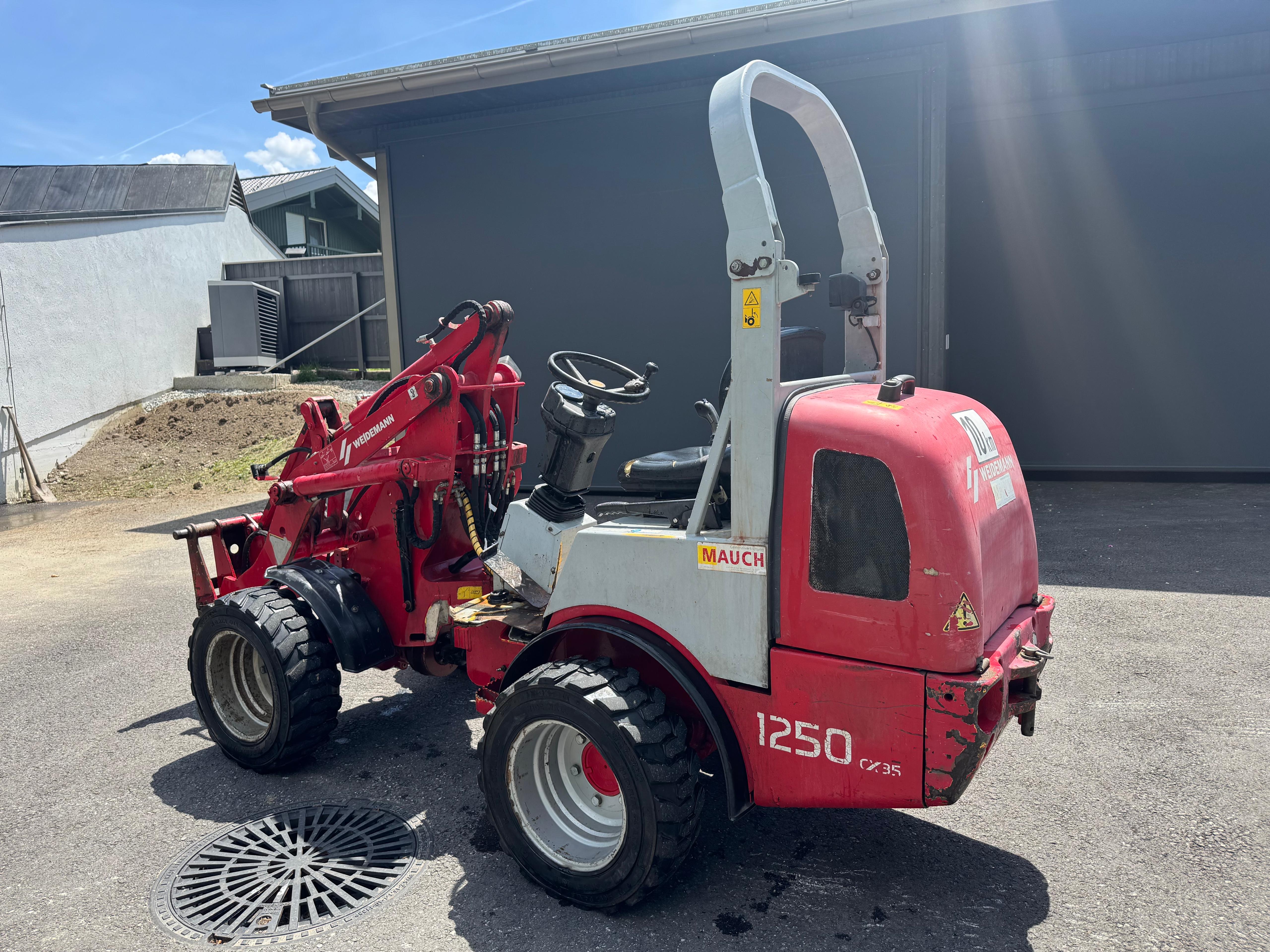 Bild 3 von Anzeige: Weidemann 1250 CX 35 Hoflader / Traktor incl. Schaufel und Palettengabel