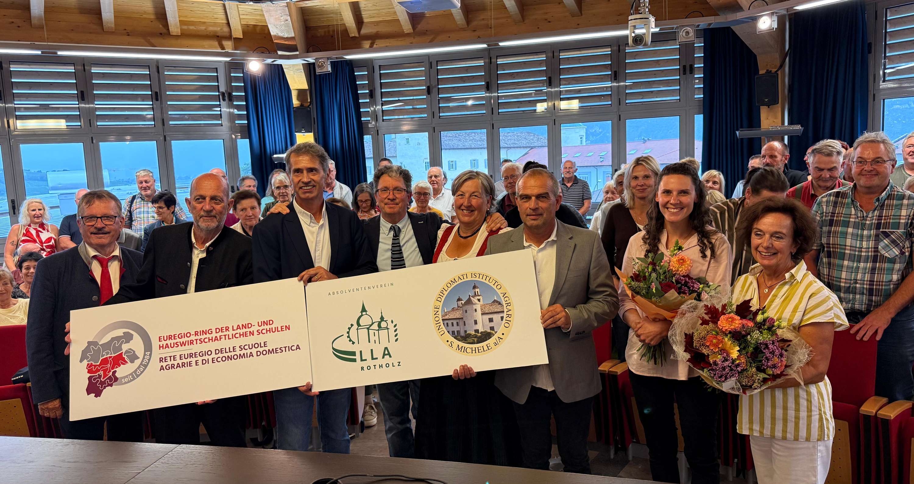 LLA Rotholz und San Michele: Absolventenvereine besiegeln Partnerschaft ...