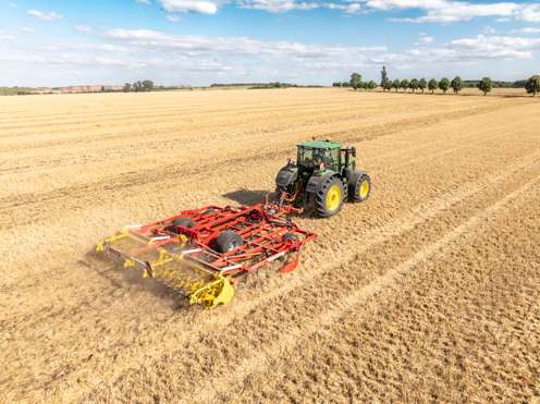 Pöttinger-Flachgrubber Plano