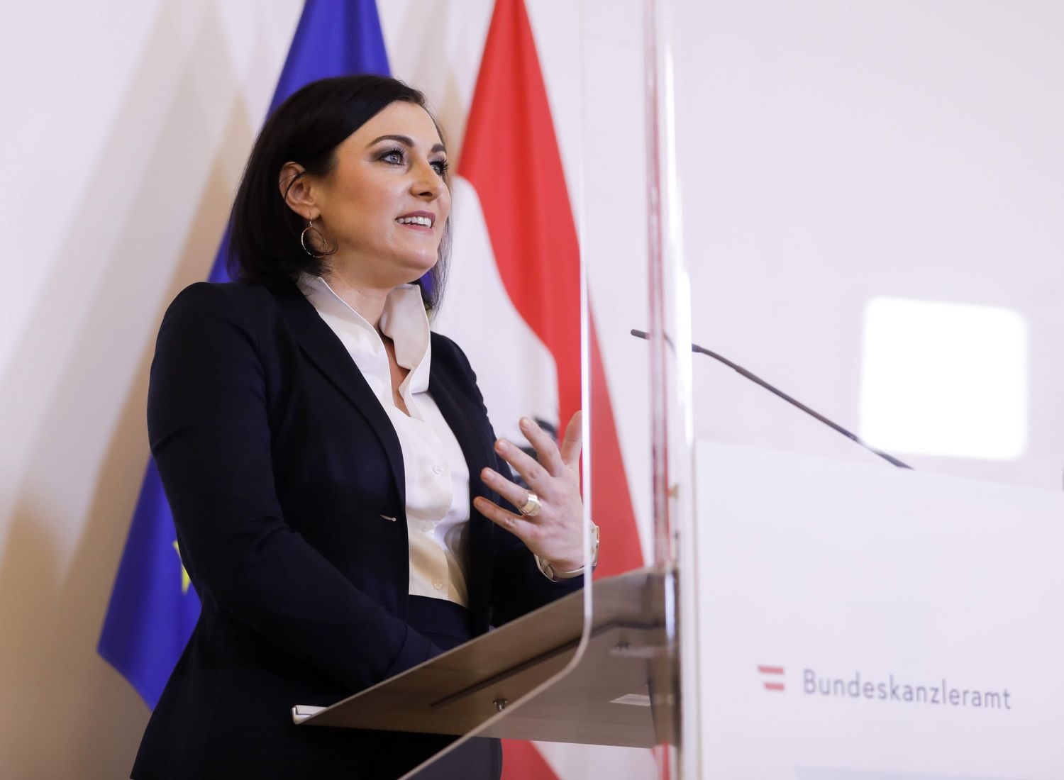 Pressestatements Zu Den Maßnahmen Gegen Die Krise