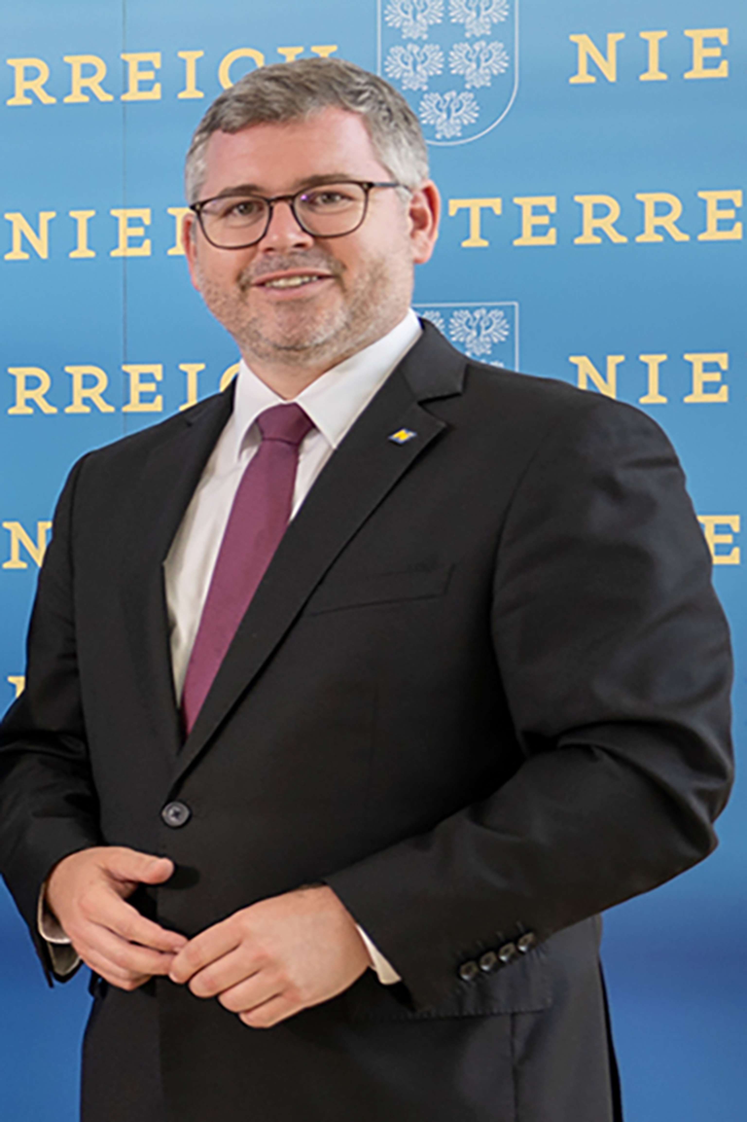NLK/Pfeiffer