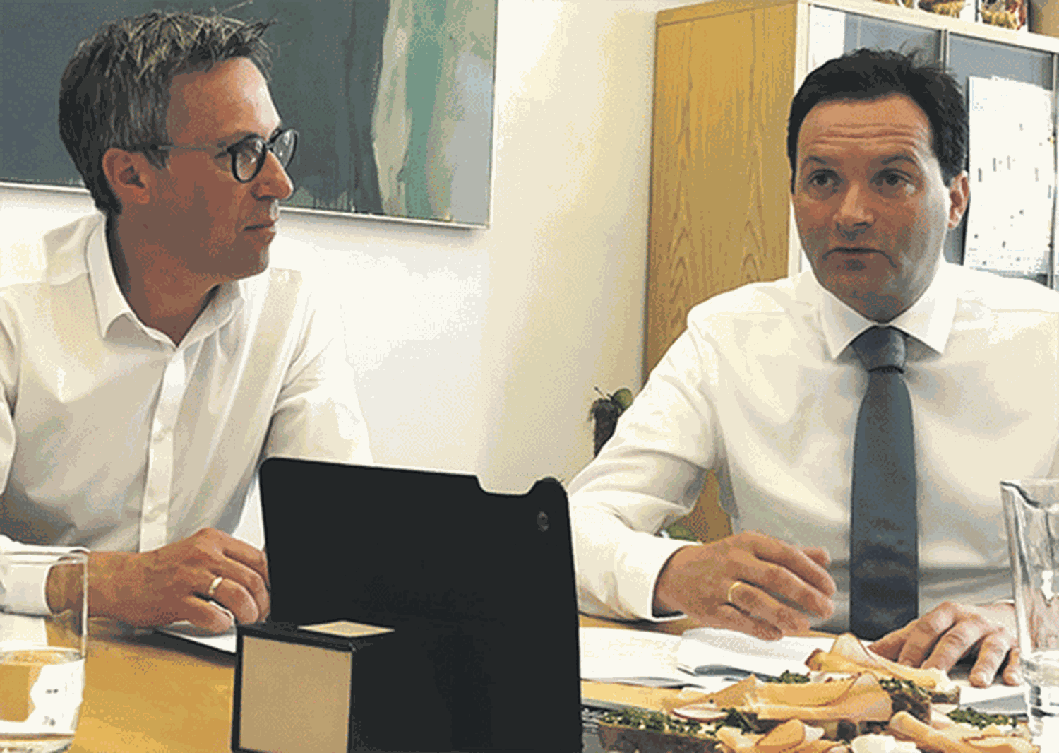 Strasser, Totschnig: „Neben Einbußen durch teils massive Absatzeinbrüche vor allem während der Lockdown-Phase sind Bauern und Forstwirte auch von den Folgen des Klimawandels massiv betroffen.“ FOTO: BZ/Weber
