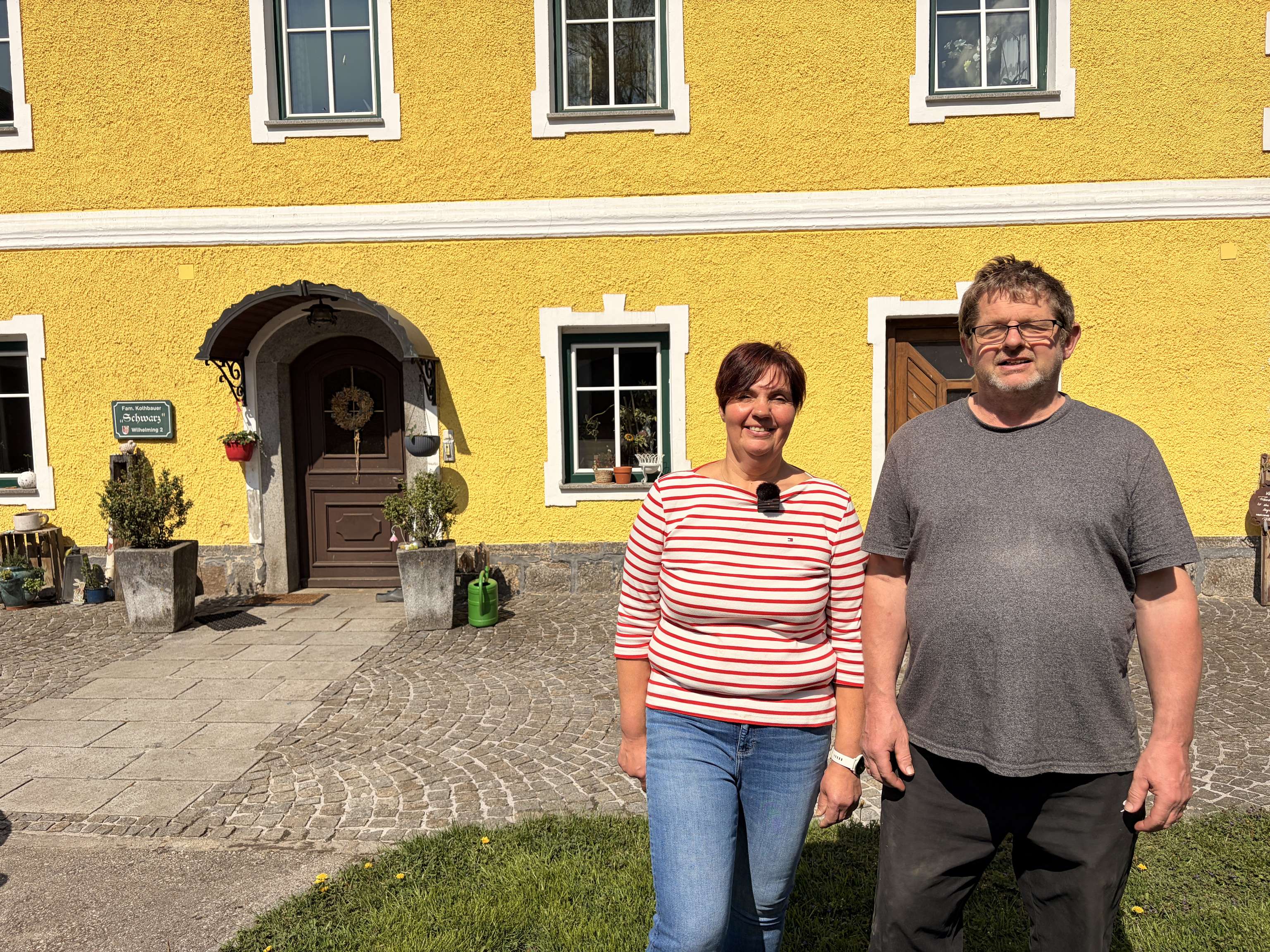 Sandra und Josef Kothbauer vom Erlebnisbauernhof Schwarz.