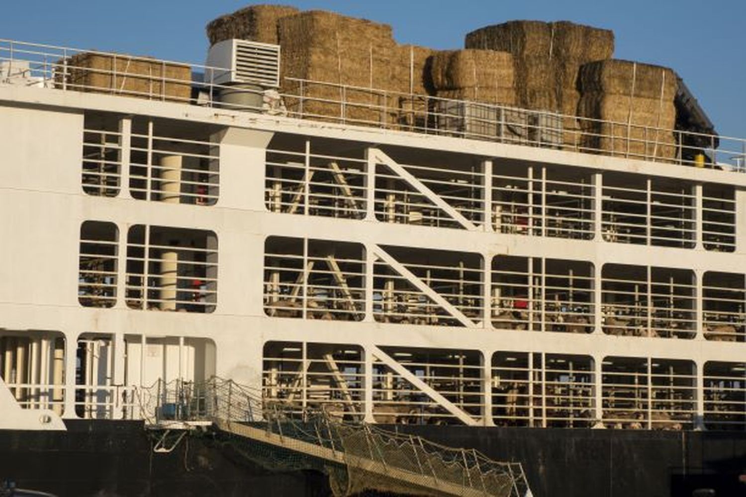transport ship