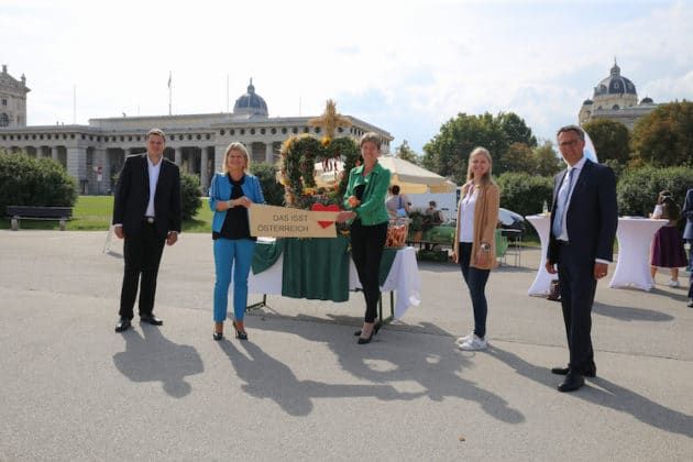 web7auernbund_foodtruck-7818-630x420.jpg