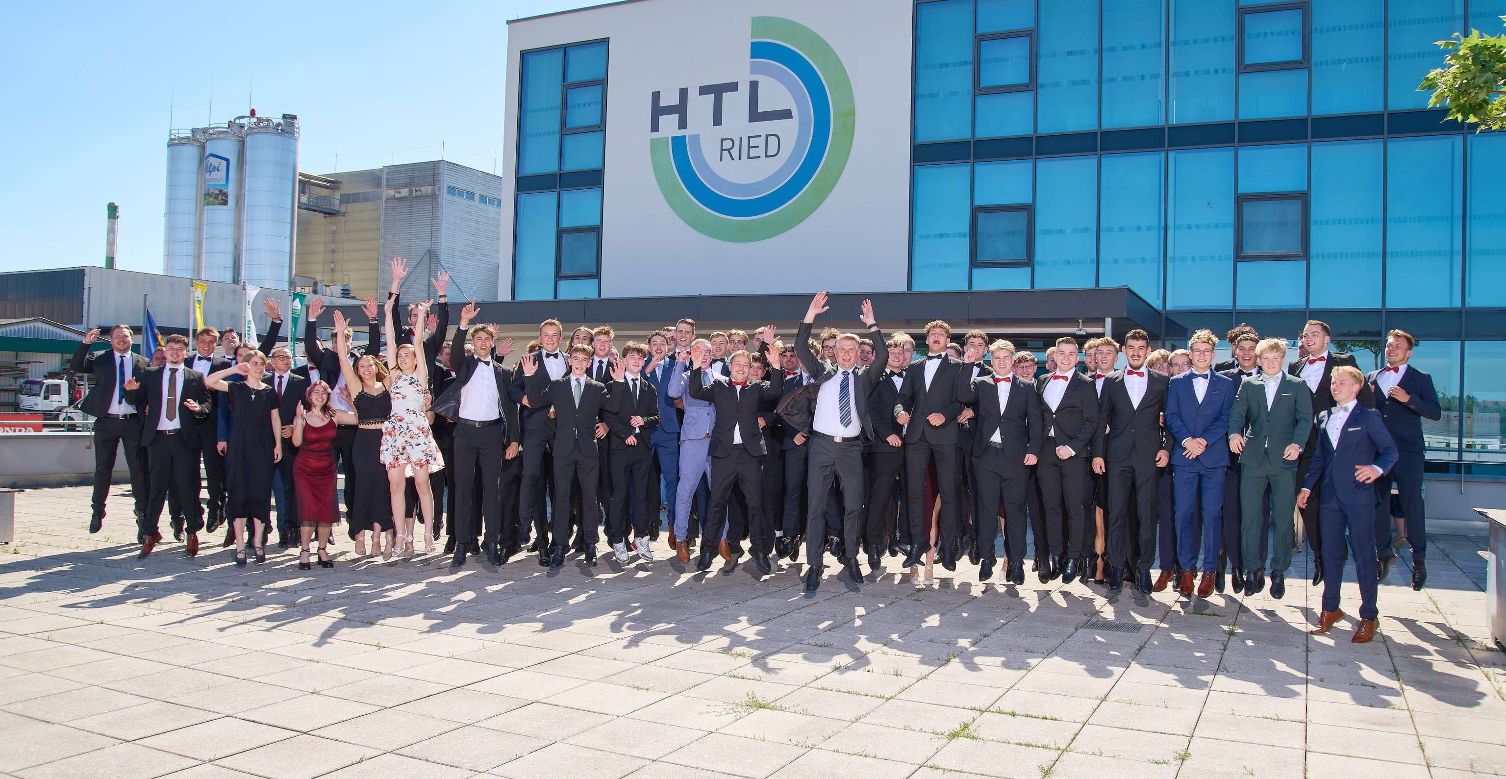 Alle Maturanten an der HTL Ried/Agrar- und Umwelttechnik