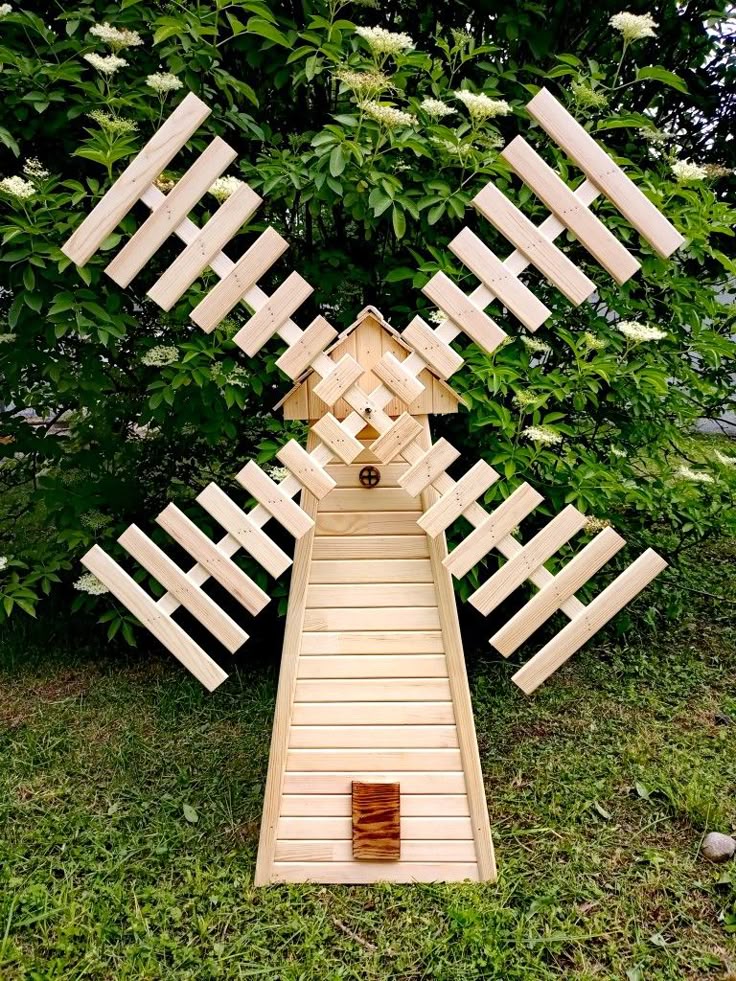 Bild von Anzeige: Garten -bautechnik Windmühlenkonstruktionen Tischlerei