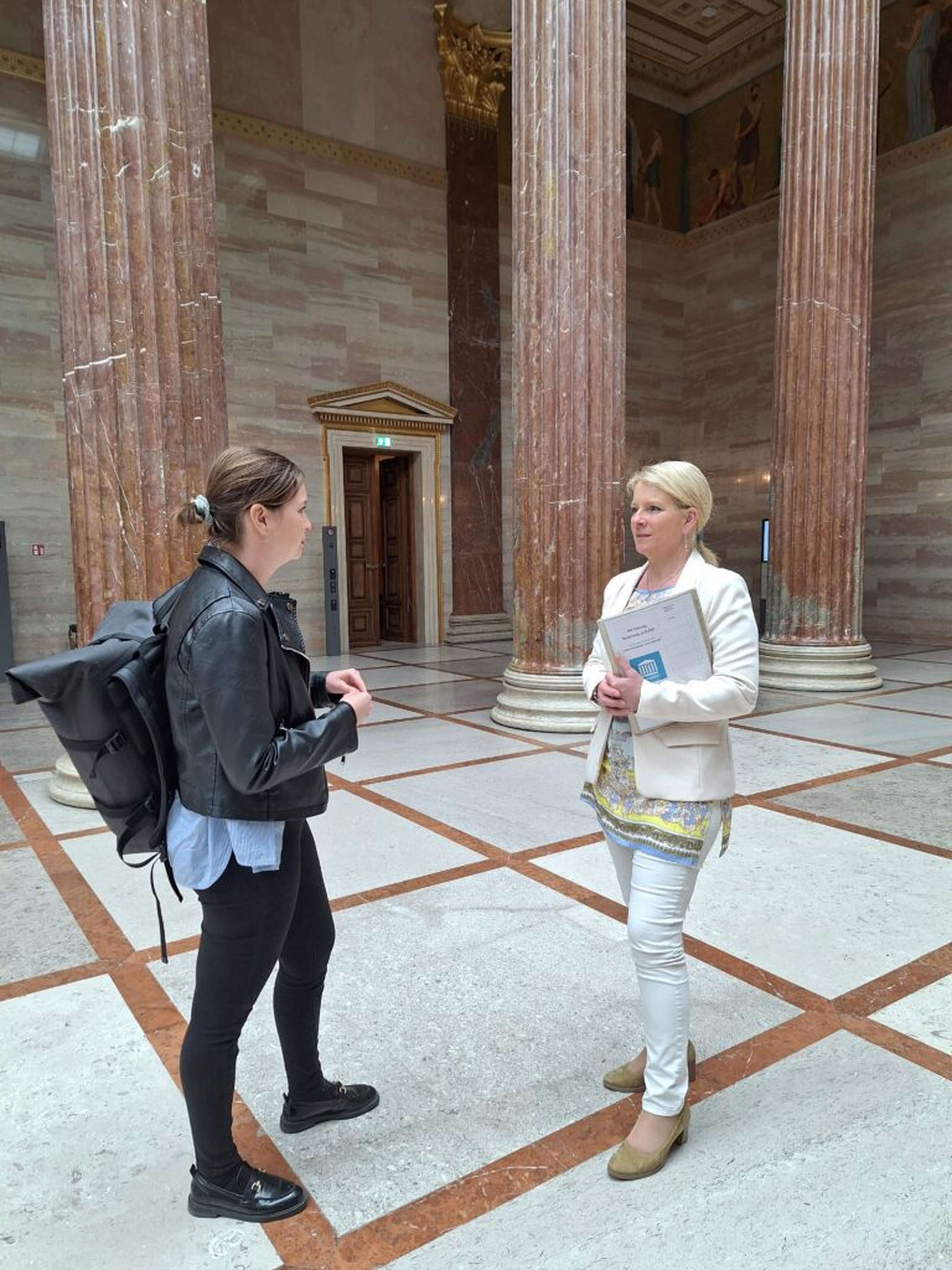 Im Gespräch mit der Bundesbäuerin Irene Neumann-Hartberger