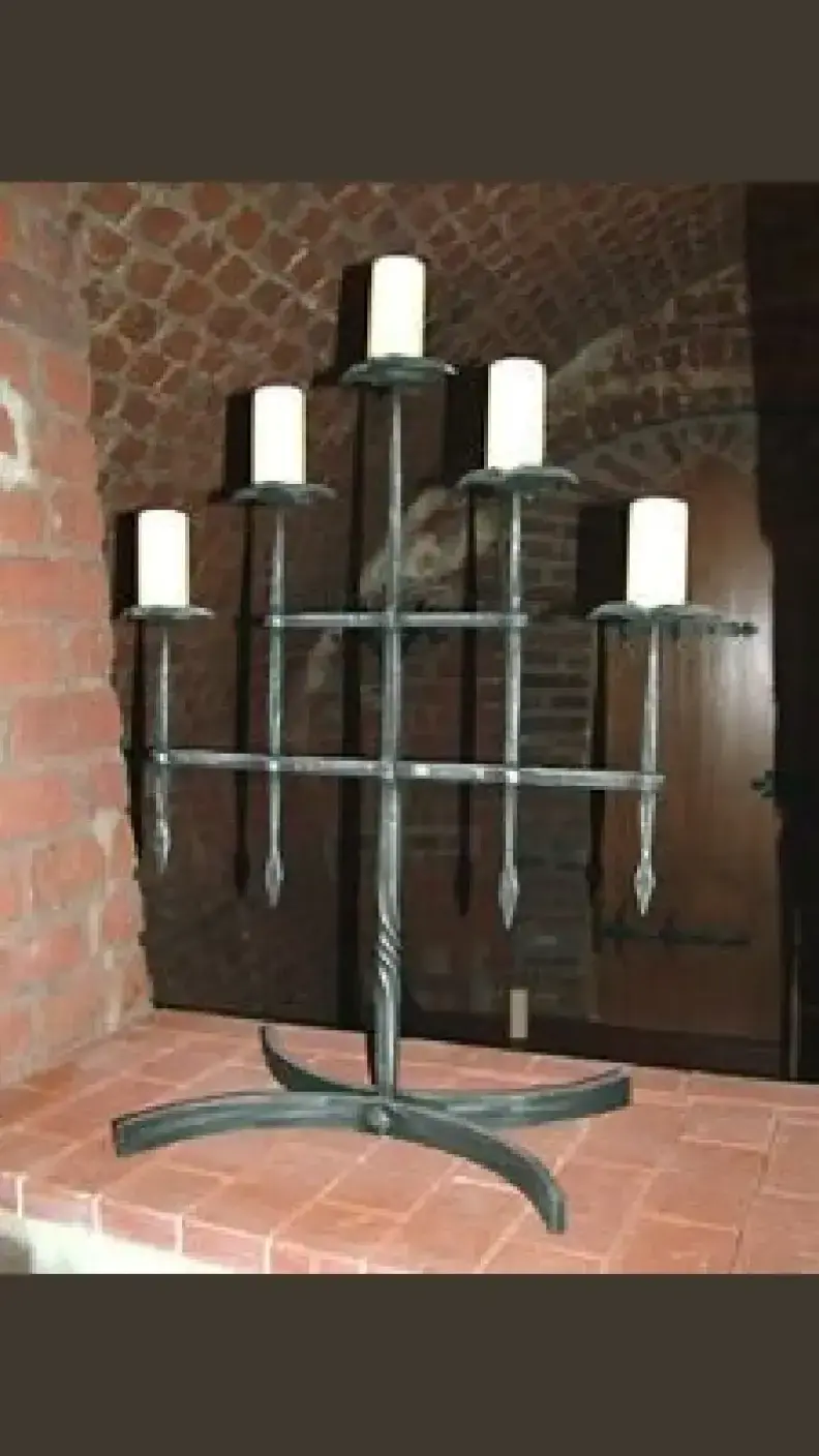 Bild von Anzeige: Kerzenständererzeugung geschmiedet für 5Kerzen . Schlosserei Kunst-Schmiede