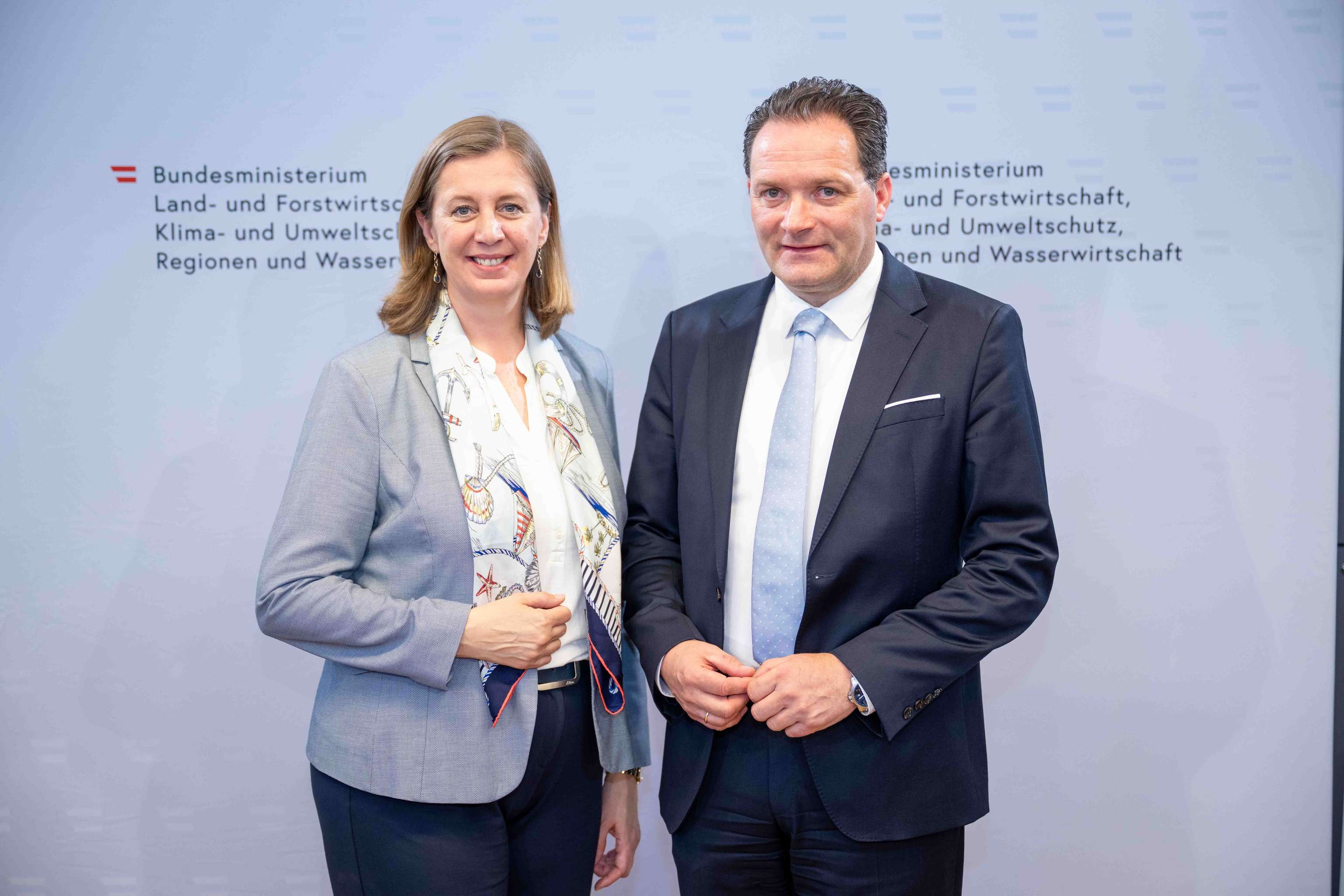 Barbara Eibinger-Miedl und Norbert Totschnig