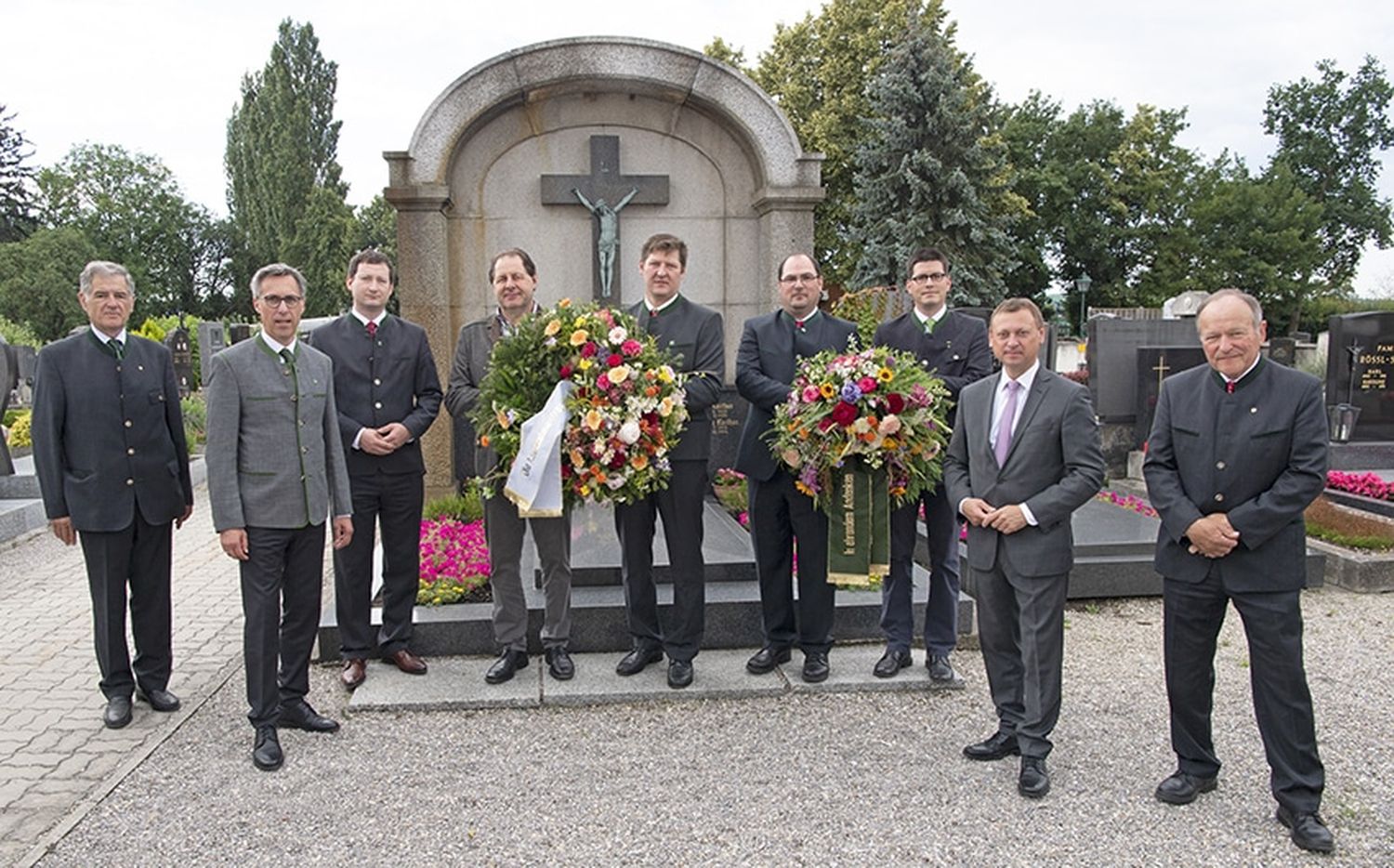 Spitzenvertreter des NÖ Bauernbundes bei Gedenkversammlung anlässlich des 140. Geburtstages von Josef Reither. LK-NÖ Präsident, Bauernbundobmann, Landesvater.
