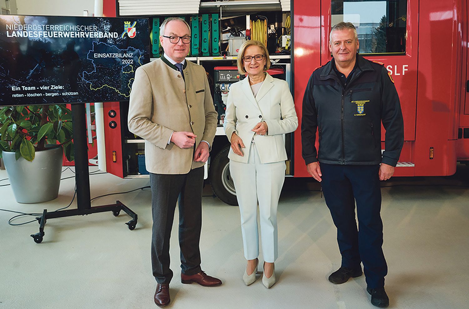 Pernkopf, Mikl-Leitner, Fahrafellner: „Gezählte 65.000 Einsätze.“
