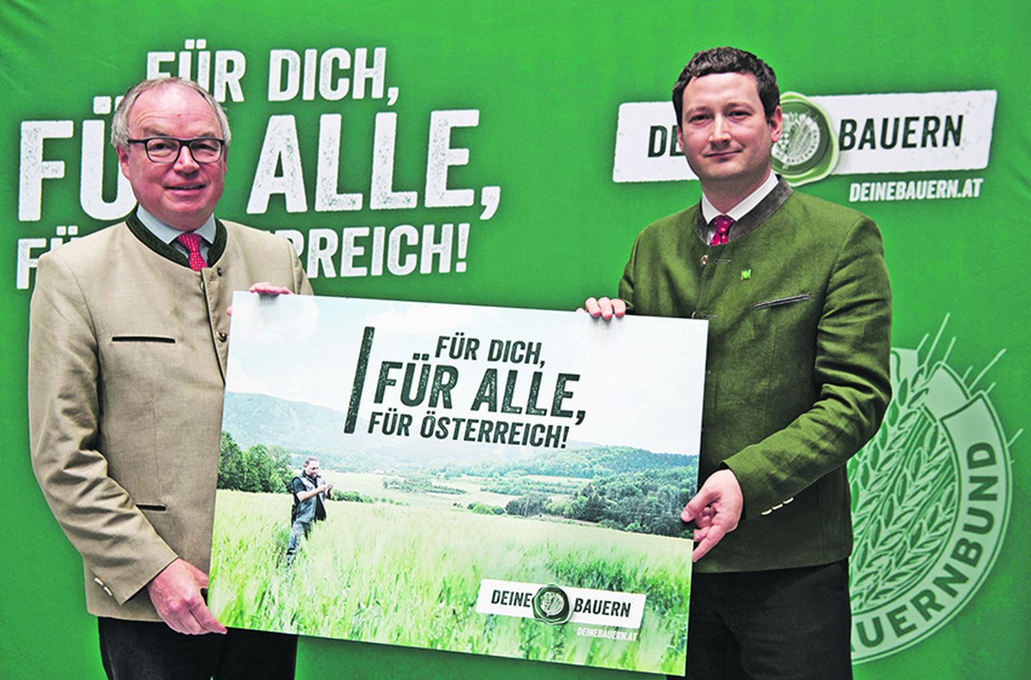 Seit zwei Jahre läuft die Kampagne des NÖ Bauernbundes für die Versorgungs-sicherheit mit heimischen Lebensmitteln. Auch wenn bereits einiges gelungen ist, gibt es noch viel zu tun, sind Obmann Pernkopf und Direktor Nemecek überzeugt.