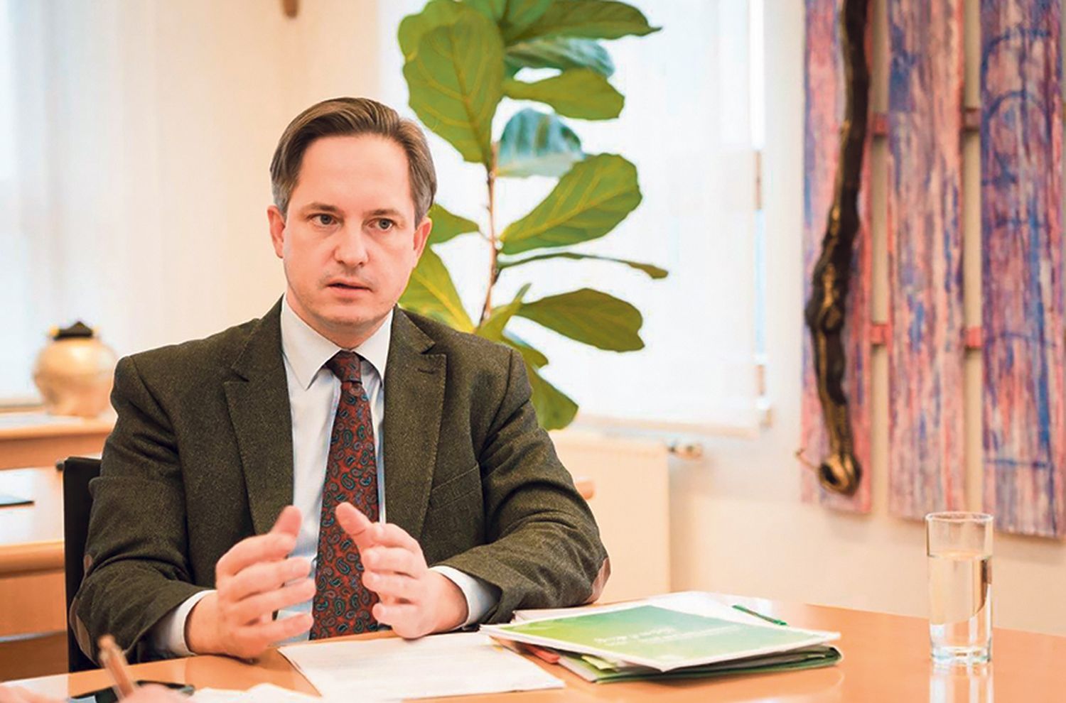 Der Präsident der niederösterreichischen Landwirtschaftskammer, NAbg. Johannes Schmuckenschlager, fordert Sicherheit bei Lebensmitteln und Energie.
