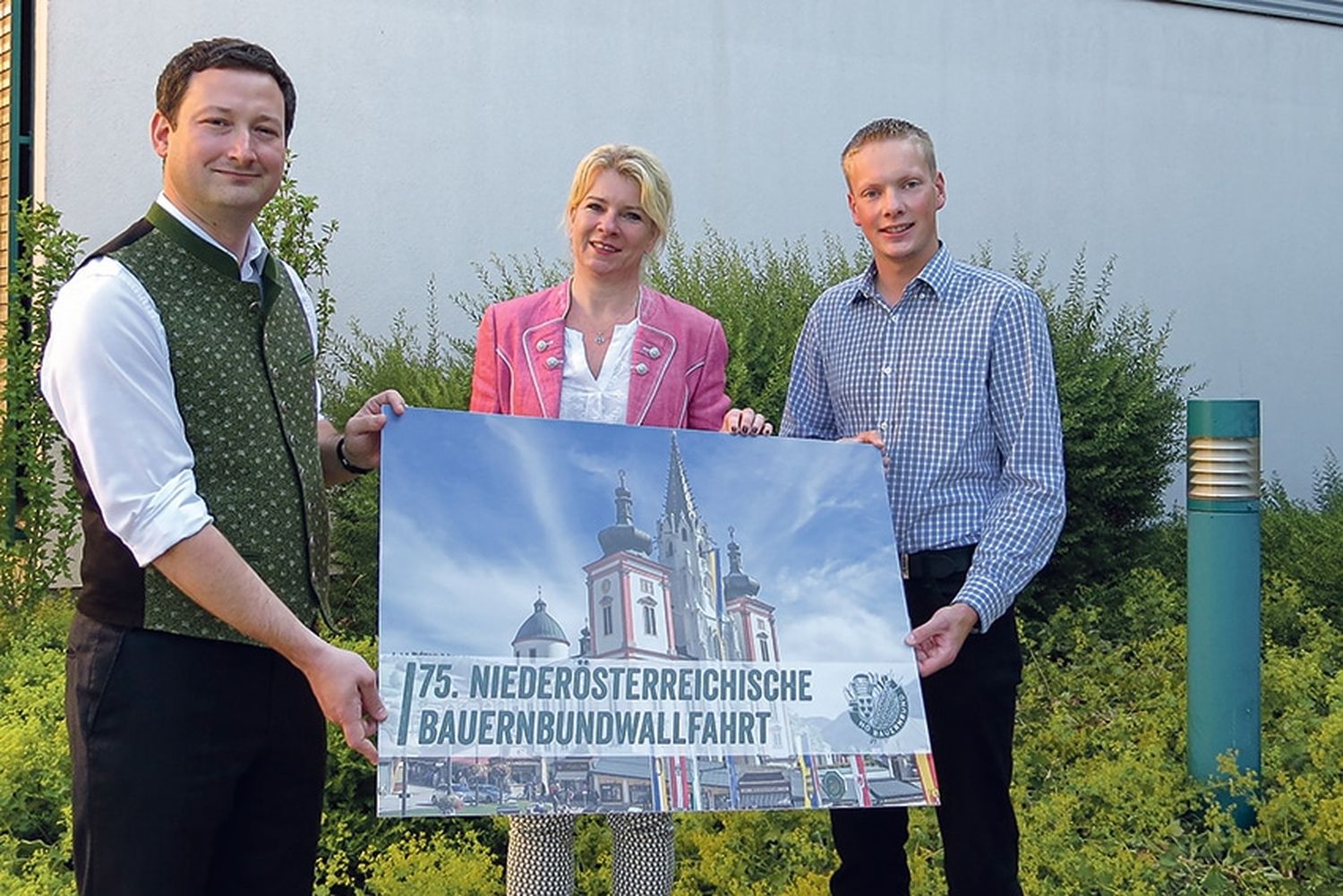 Freuen sich auf viele Familien: Bauernbunddirektor Paul Nemecek, Landesbäuerin Irene Neumann-Hartberger und der designierte LJ-Landesleiter Johannes Baumgartner.