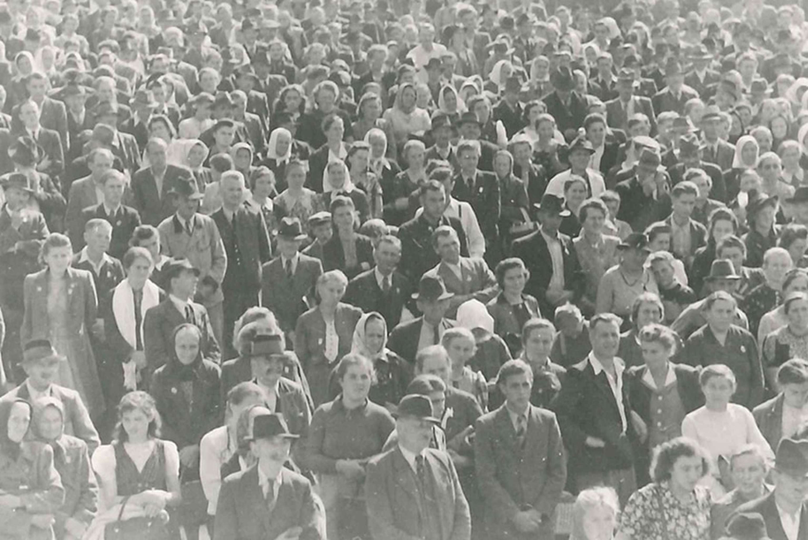 15.000 Gläubige nahmen im September 1947 an der ersten Wallfahrt teil.